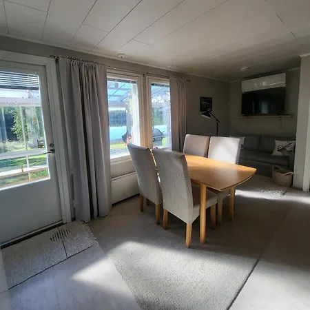Kuusijärvi - Modern&cozy By The Semesterbostad *