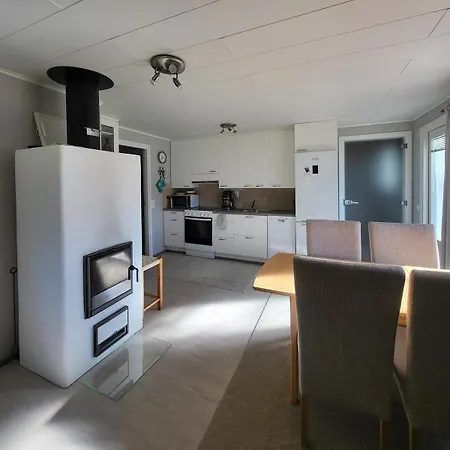 Kuusijärvi - Modern&cozy By The Semesterbostad Lankojärvi
