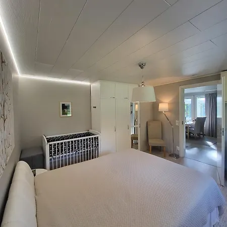 Kuusijärvi - Modern&cozy By The Semesterbostad