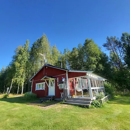 Kuusijaervi - Modern And Cozy By The Hébergement de vacances *